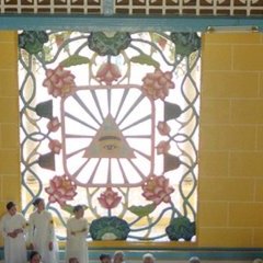 Les Cao Dai - 9 - Ouverture dans une nouvelle fenêtre 