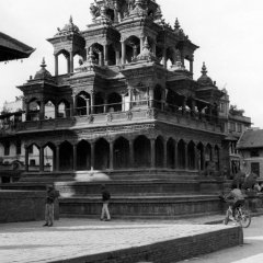 Katmandu - 16 - New window