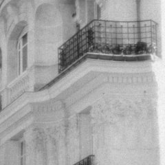 Paris via infrared - 16 - New window
