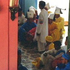 Les Cao Dai - 7 - Ouverture dans une nouvelle fenêtre 